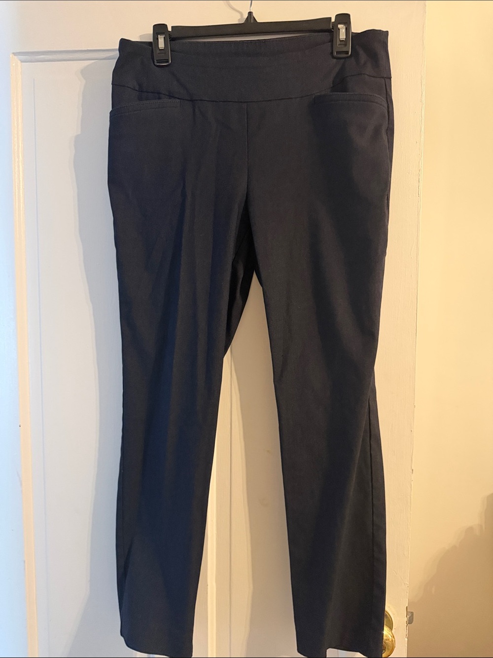 Van Heusen Women's Navy  Stretch Extendible Short Pants